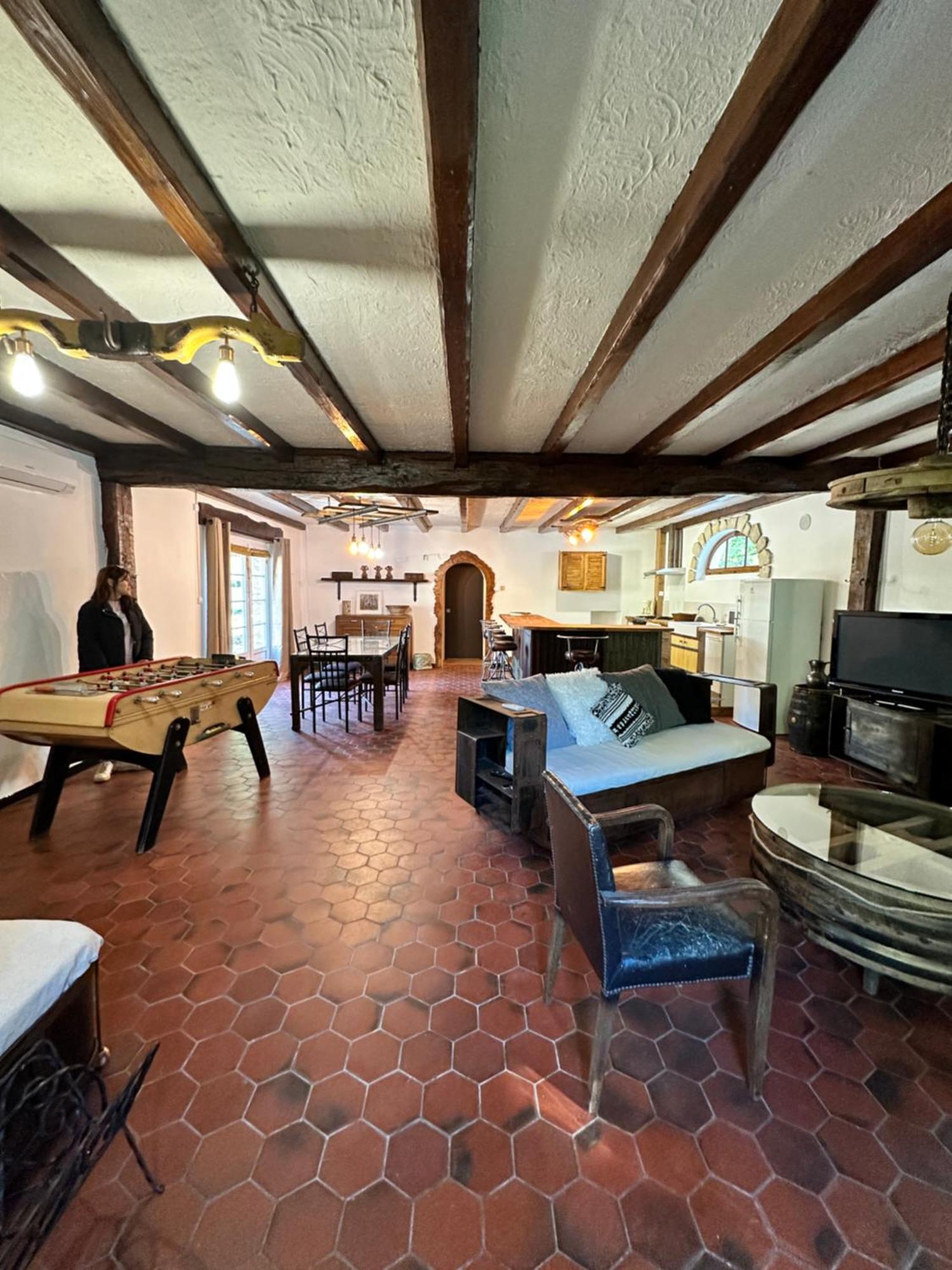 Villa Au Coeur Du Vignoble Cognacais à Gondeville Extérieur photo